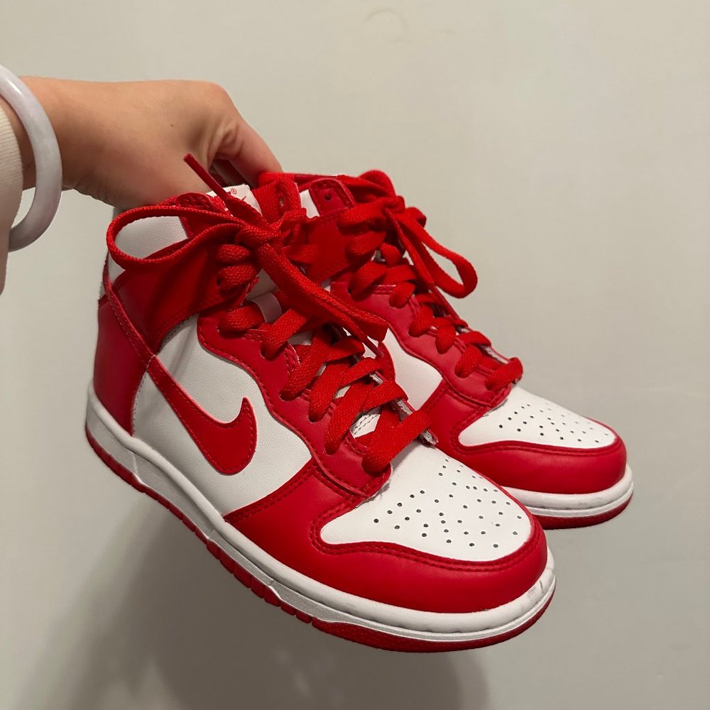 Nike Dunk High Championship White Red GS 3.5Y